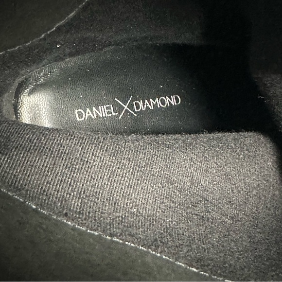 Daniel x Diamond Black Stagecoach Heeled Boot. Sz: 6.5 - Picture 10 of 11